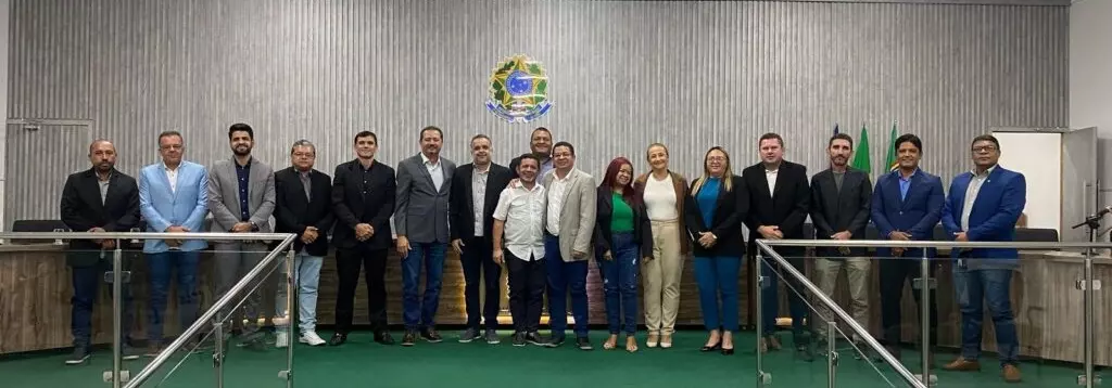 Durante sessão ordinária Câmara Municipal de Trindade recebe Vereadores de Ipubi e Araripina